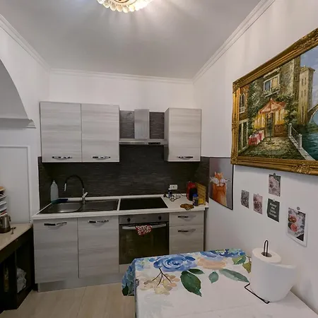 Roomz Romestay Vendégház