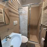 Pensión Roomz Romestay 3*