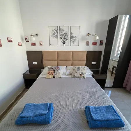 Roomz Romestay Гостевой дом 3*