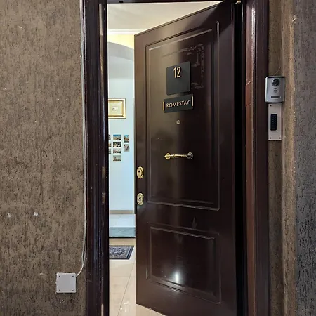 Vendégház Roomz Romestay