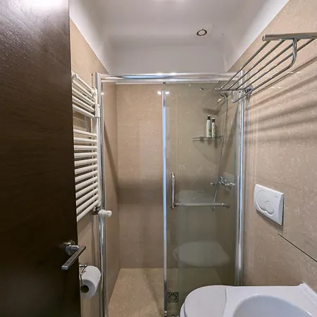 Roomz Romestay Guest house *